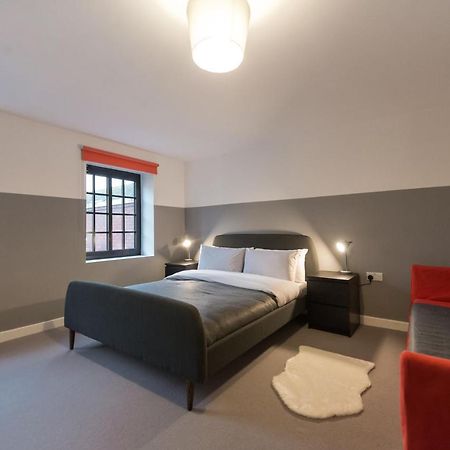 The Old Post Office Court Appartement NWI Buitenkant foto