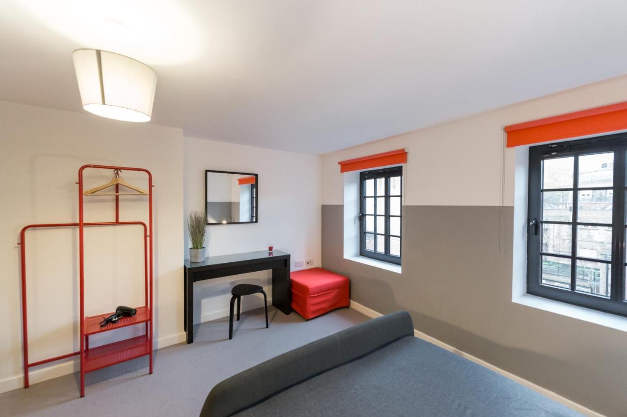 The Old Post Office Court Appartement NWI Buitenkant foto